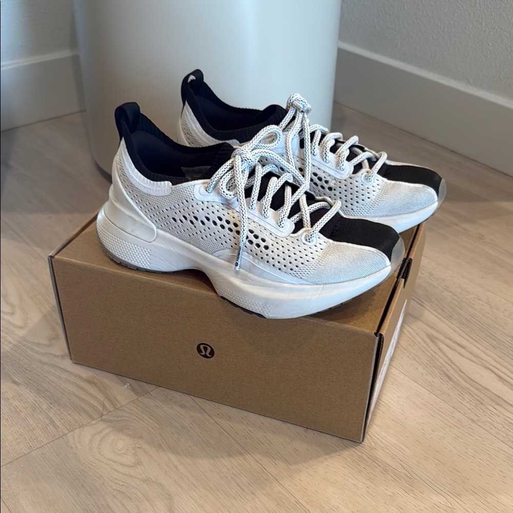 Lululemon Chargefeel 3 Run/Train Shoe